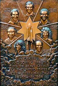 Challenger Crew Memorial  (22855 bytes)